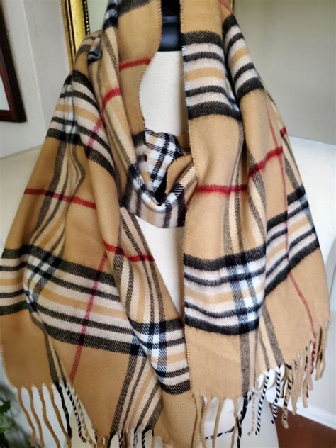 V. Fraas Cashmink Burberry Plaid Cashmere like scarf Made In .